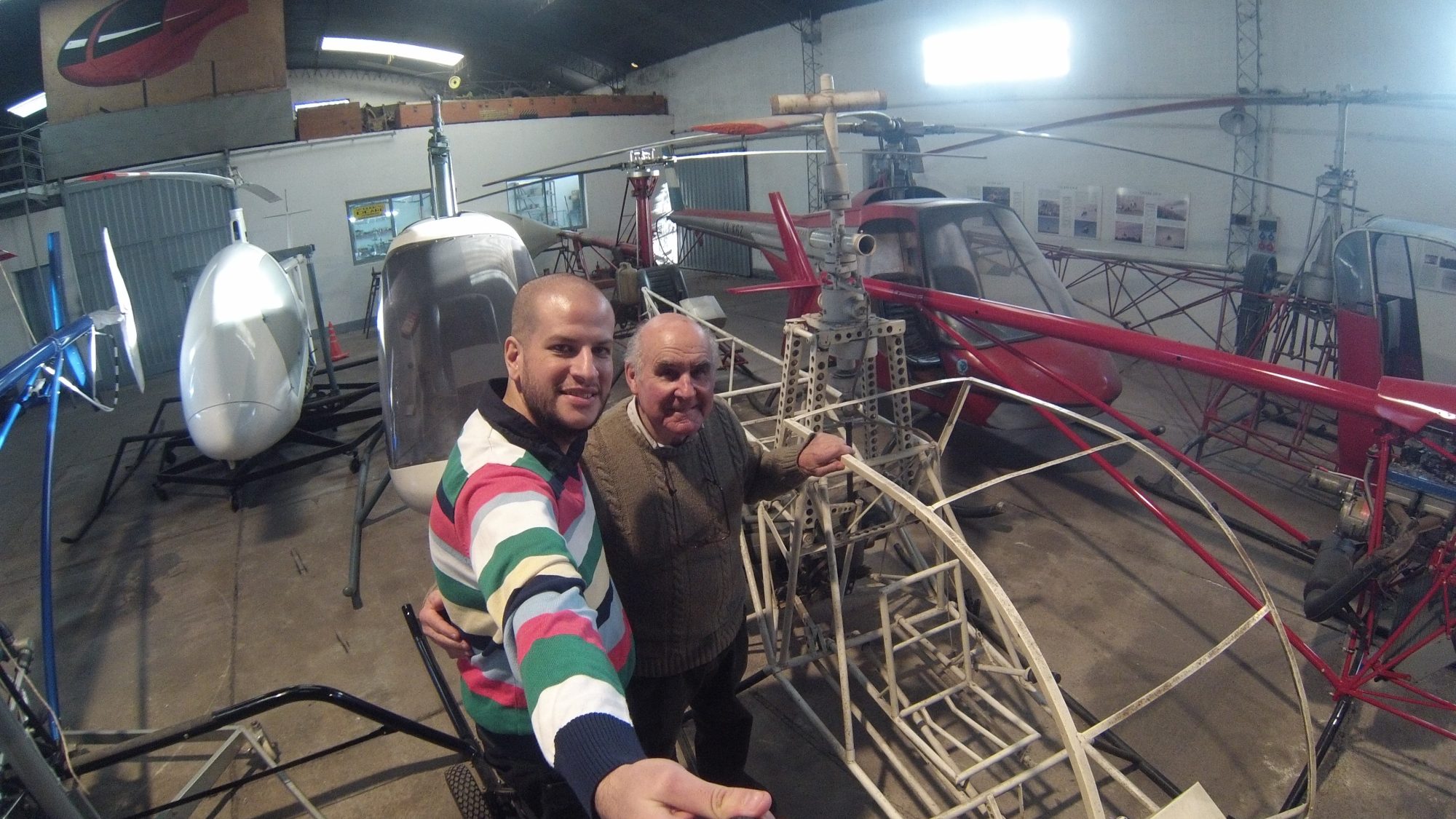 carasycaretas.org.ar